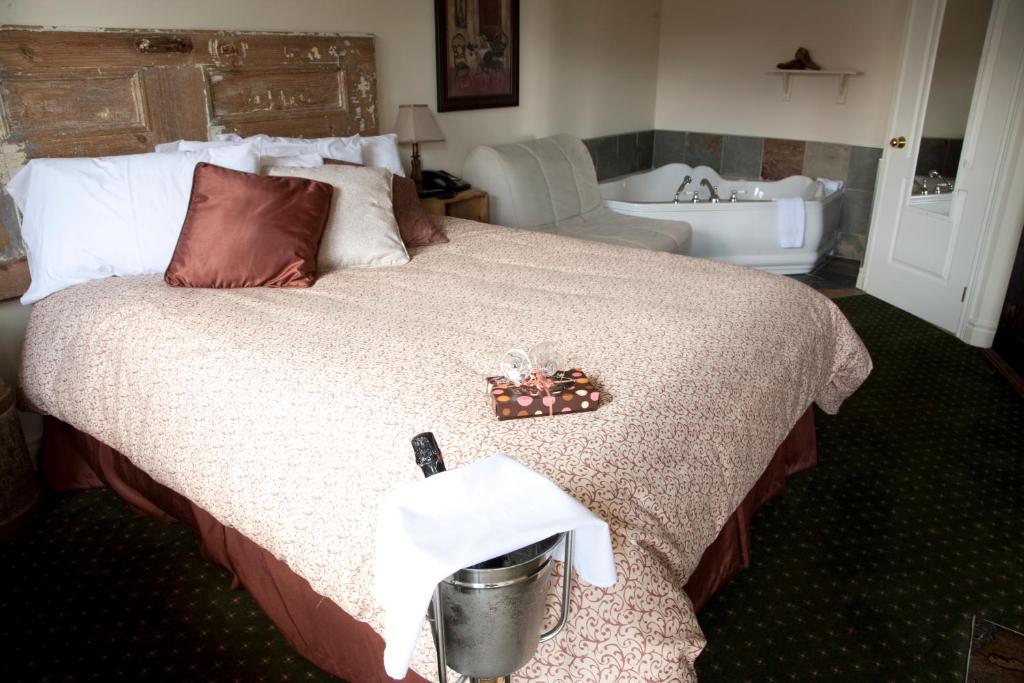 Auberge de La Tour du Lac Sainte-Agathe-des-Monts Zimmer foto